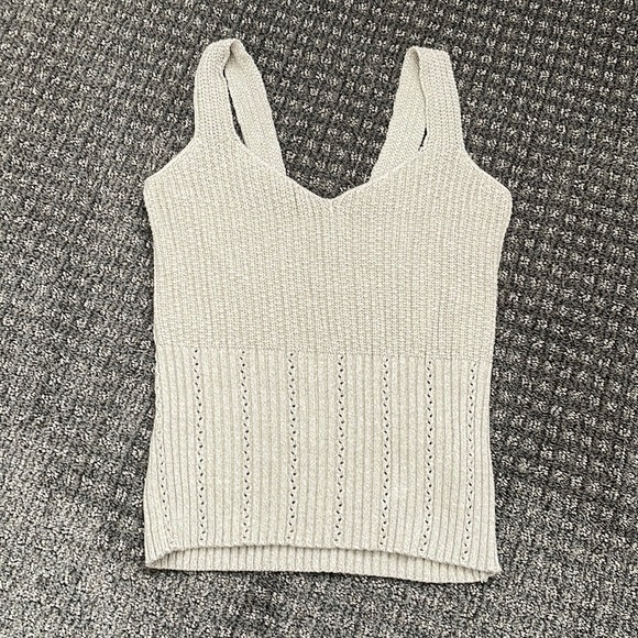 Knitted Tank Top - Picture 4 of 6